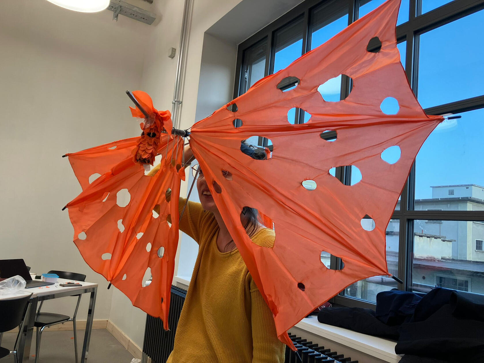 Umbrella Dragon (Objekt deconstruction, Bern, 2025)